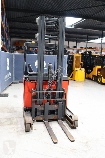 Chariot à mât rétractable Linde R10B-01
