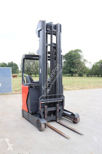 Carretilla retráctil  R14-01