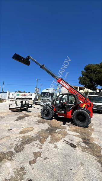 رافعة شوكية تلسكوبية Manitou
