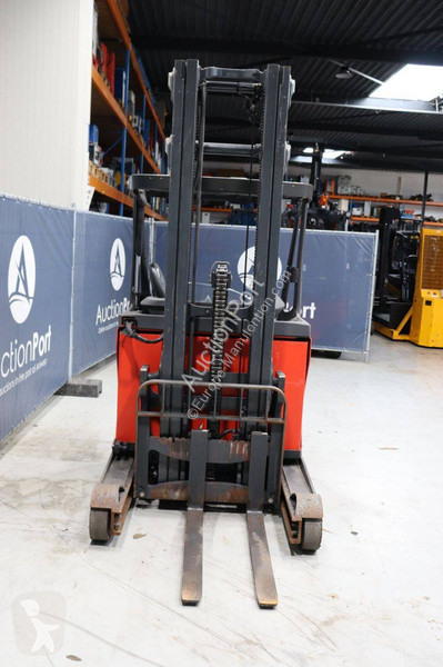 Chariot à mât rétractable Linde R10B-01