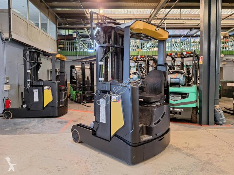 Chariot à mât rétractable Caterpillar  NR16N2