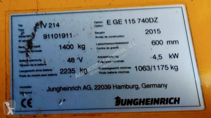رافعة شوكية مع صاري قابل للسحب Jungheinrich 740 DZ