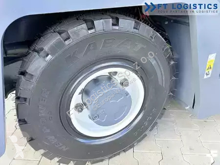 Боковой погрузчик Combilift