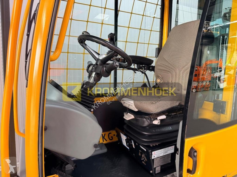 رافعة شوكية مع تحميل جانبي Baumann GX 70/12/40 ST