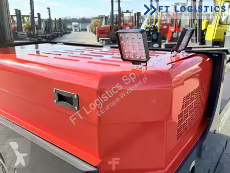 Боковой погрузчик Combilift
