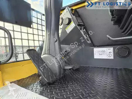 Боковой погрузчик Combilift