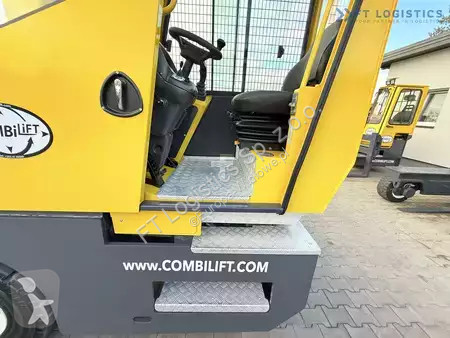 Боковой погрузчик Combilift