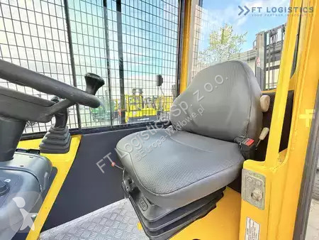 Боковой погрузчик Combilift