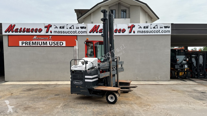 رافعة شوكية مع تحميل جانبي Amlift C35-09/55