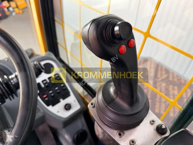 رافعة شوكية مع تحميل جانبي Baumann GX 70/12/40 ST