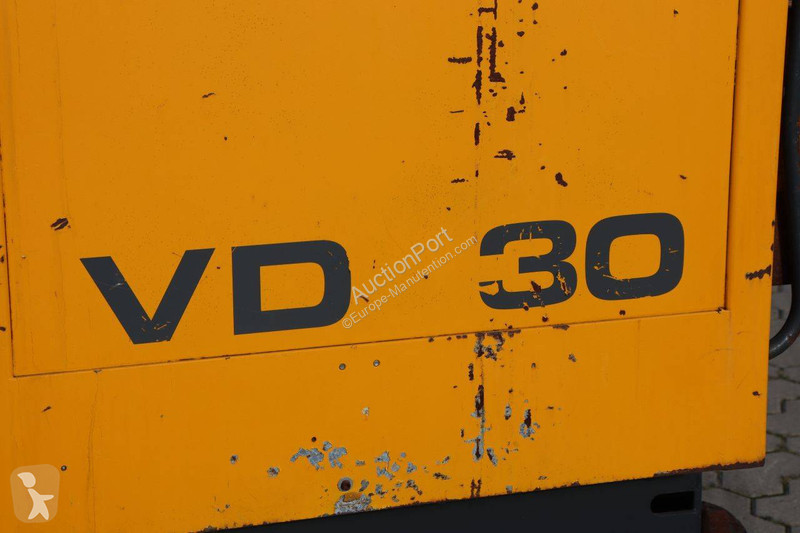 Stivuitor cu incarcare laterala Hubtex VD 30
