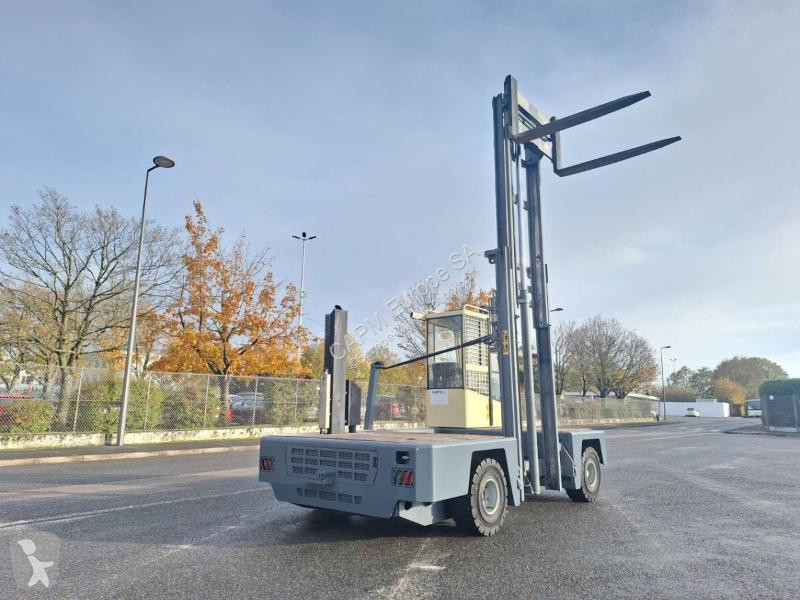 Stivuitor cu incarcare laterala Hubtex  S30 D