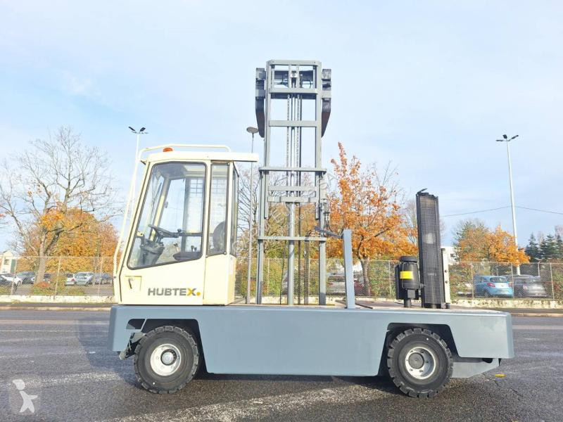 Stivuitor cu incarcare laterala Hubtex  S30 D