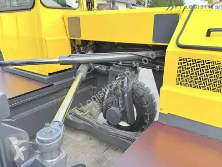 Боковой погрузчик Combilift