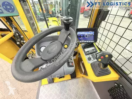 Боковой погрузчик Combilift