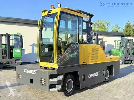 Боковой погрузчик Combilift