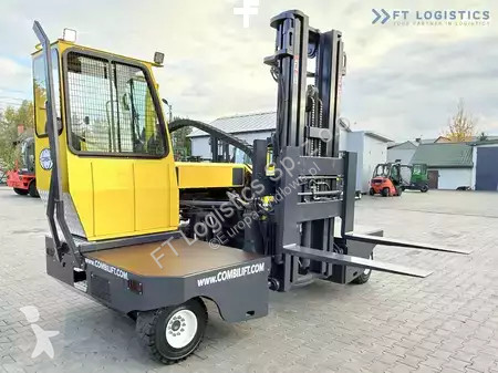 Боковой погрузчик Combilift