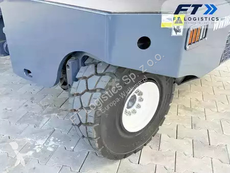 Stivuitor cu incarcare laterala Combilift