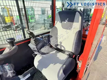 Боковой погрузчик Combilift