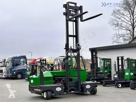 Боковой погрузчик Combilift