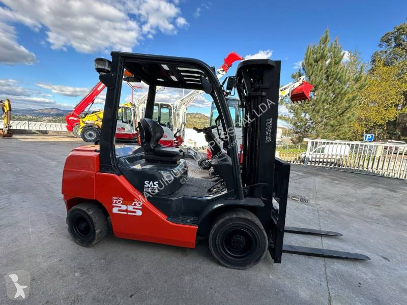 Heftruck Toyota 25