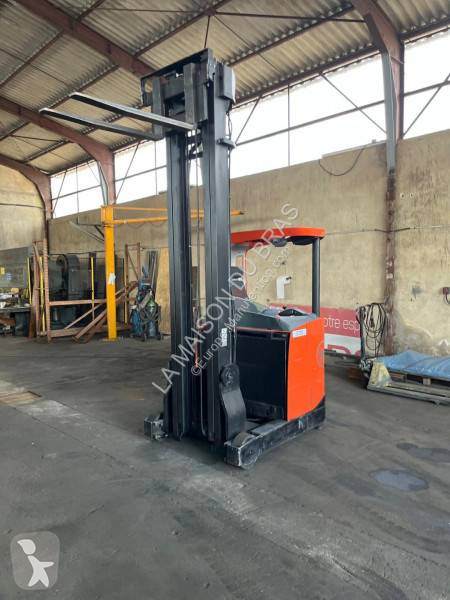 Stivuitor cu incarcare laterala Toyota BT RRE140