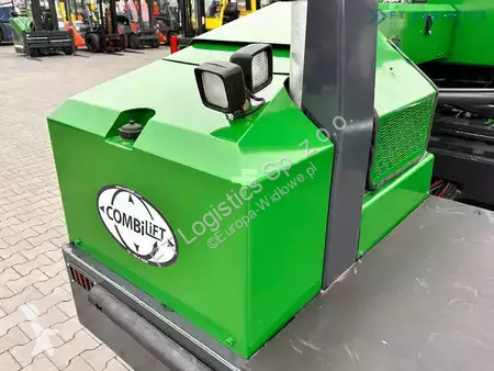 Боковой погрузчик Combilift
