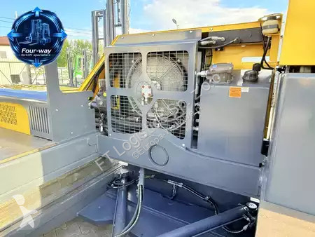 Боковой погрузчик Combilift