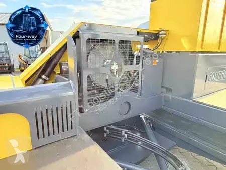 Боковой погрузчик Combilift
