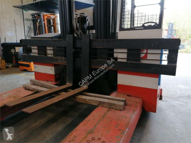 Carretilla de carga lateral Combilift ESA30