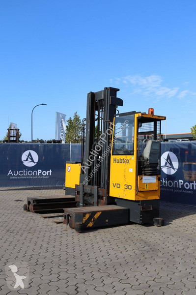 Stivuitor cu incarcare laterala Hubtex VD 30