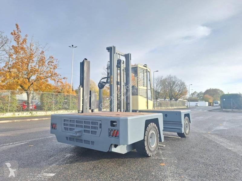 Stivuitor cu incarcare laterala Hubtex  S30 D