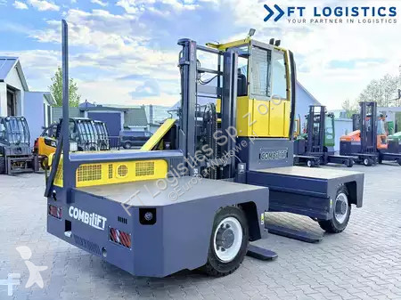 Боковой погрузчик Combilift