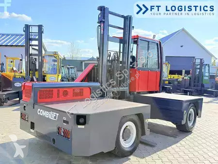 Боковой погрузчик Combilift