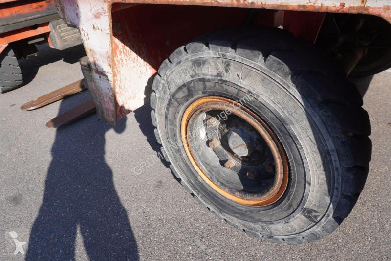 رافعة شوكية مع تحميل جانبي Kalmar  DSA40