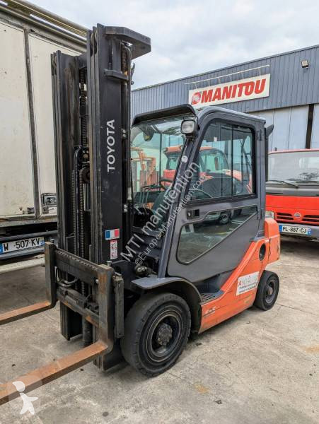 Carrello elevatore Toyota 02-8FDF20