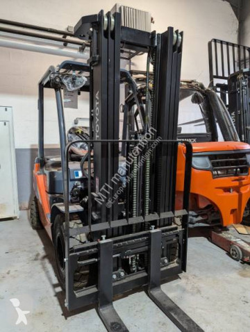 Neu Toyota Dieselstapler