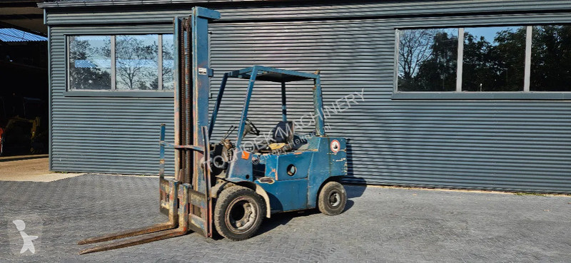 Lyfttruck Clark 3 ton diesel