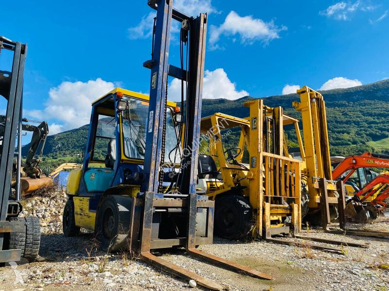 Teleskopický manipulátor Komatsu Chariot...