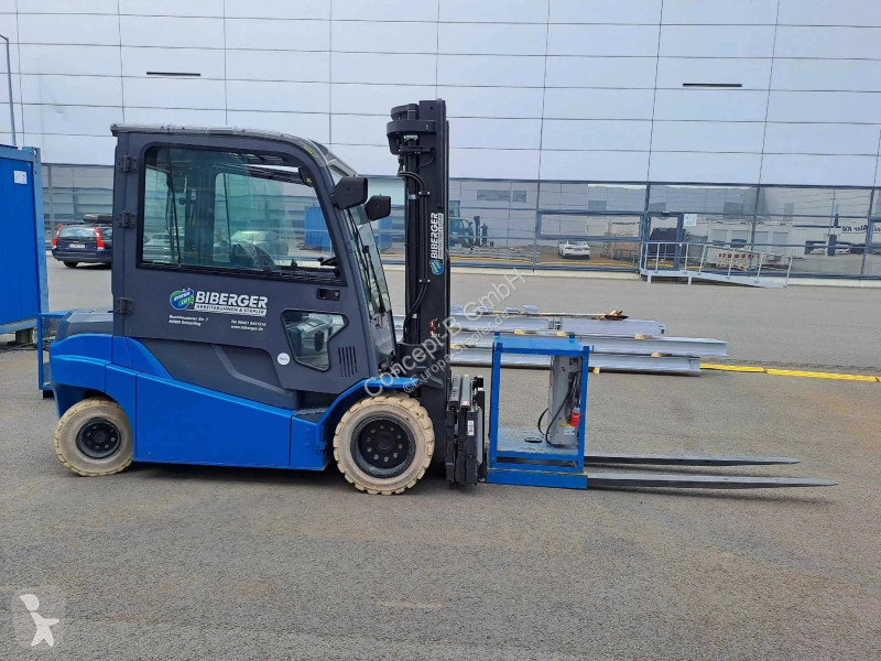 Carrello elevatore Toyota 8FBMT50 - FSW 5000