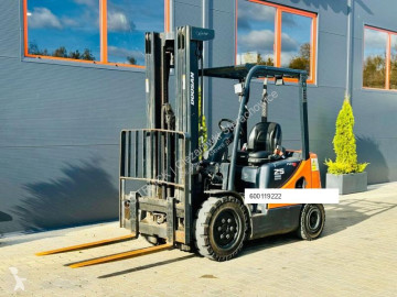 Carretilla diesel Doosan