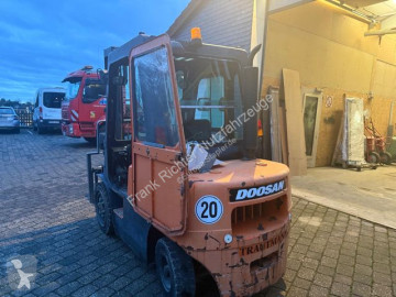 Carretilla diesel Doosan