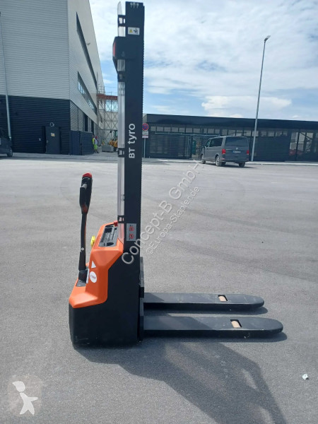 Gerbeur Toyota BT SHE100