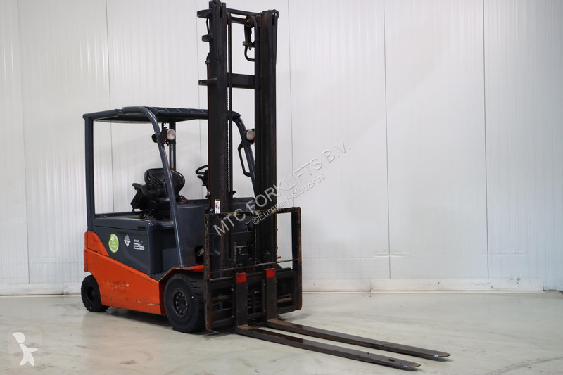 Heftruck Toyota 8FBMT25