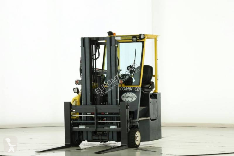 Chariot élévateur Combilift CB-3000