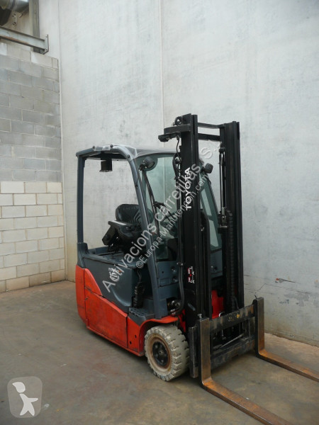 Teleskopický manipulátor Toyota 8FBE16T