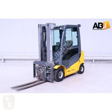 Carretilla diesel Jungheinrich