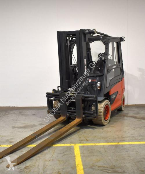 Teleskopický manipulátor Linde E 35/600 H 388