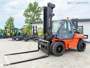 Carretilla diesel Toyota