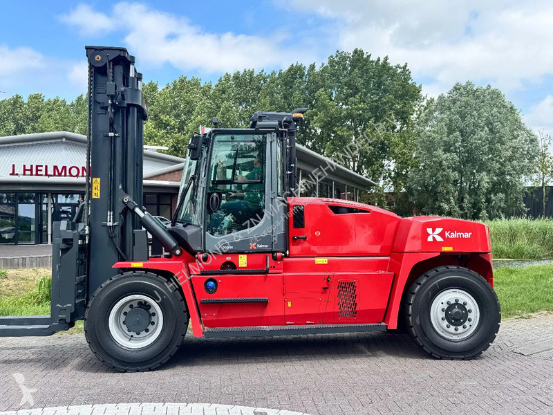 Chariot élévateur gros tonnage Kalmar DCG 160-12